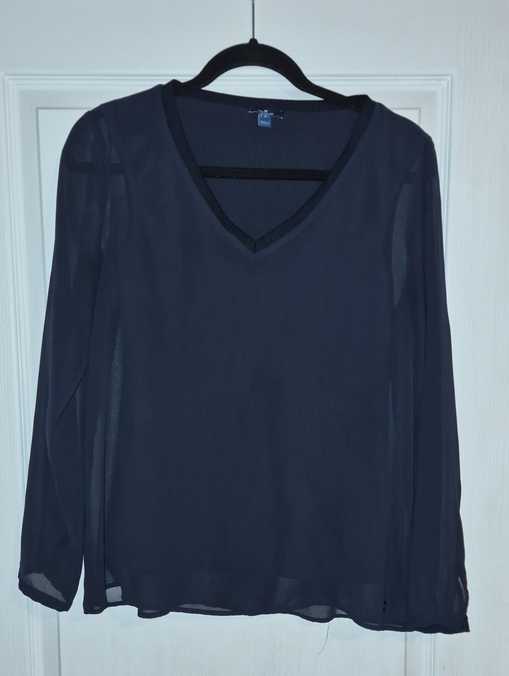 Tom Tailor Size Small Classic Shear V-Neck Long-Sleeve Blouse - Navy